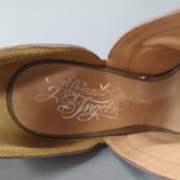 ALEJANDRO INGELMO Size 7 Taupe Suede 'Origami' Peep Toe Boots - Picture 5 of 7